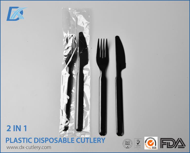 Black Plastic Flatware Set.jpg